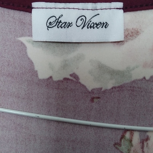 Beautiful star vixen tank with handkerchief bottom and attached necklace - Picture 4 of 5